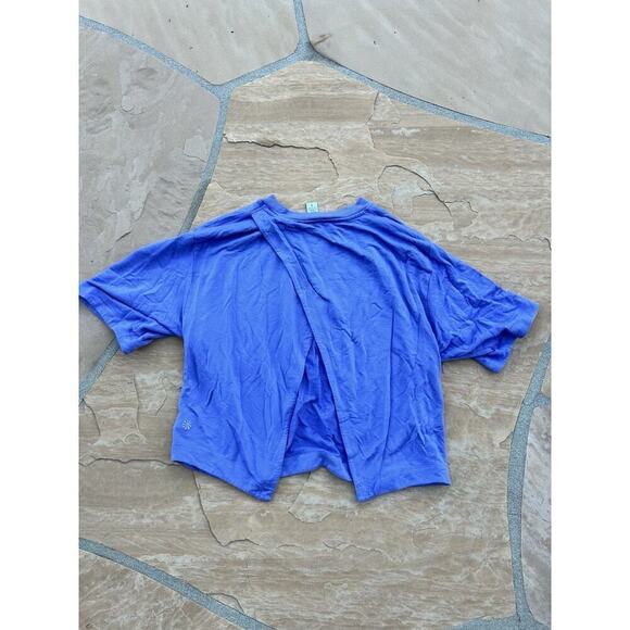 Athleta Top Womens S Purple Explore Tee Split Back Yoga Flow Studio Practice - Picture 4 of 4